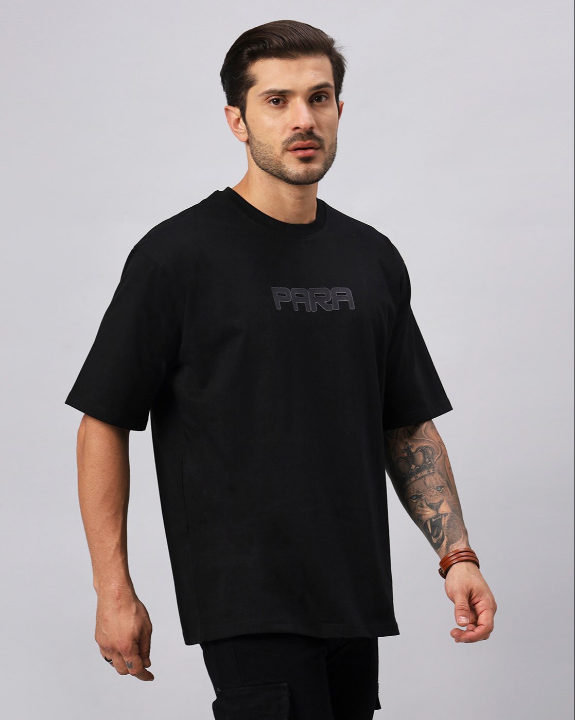 Van Heusen Men’s Crew Neck T-Shirt – Soft & Breathable Cotton | Regular Fit | Comfortable Everyday Casual Wear | Short Sleeves | Summer Favorite |Solid Colors | Style 60052|Available in Pack of 1 & 2